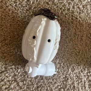 White Pumpkin Scentsy Decorative Ceramic Plug-In Night Light